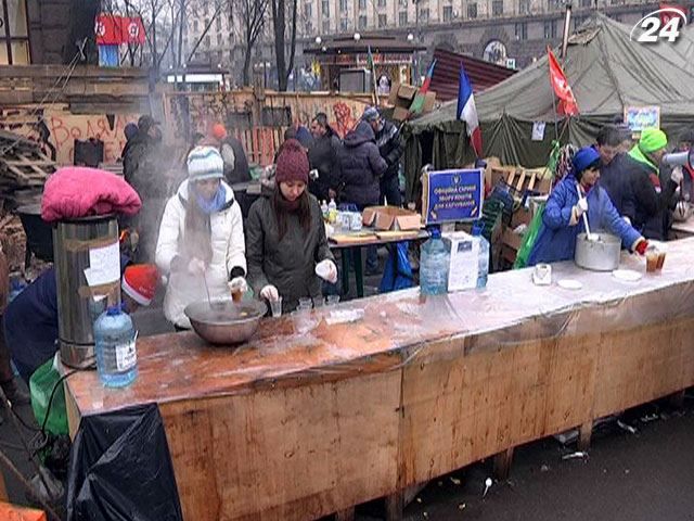 Активисты Евромайдана грозятся привезти мусор под столичное управление ГАИ