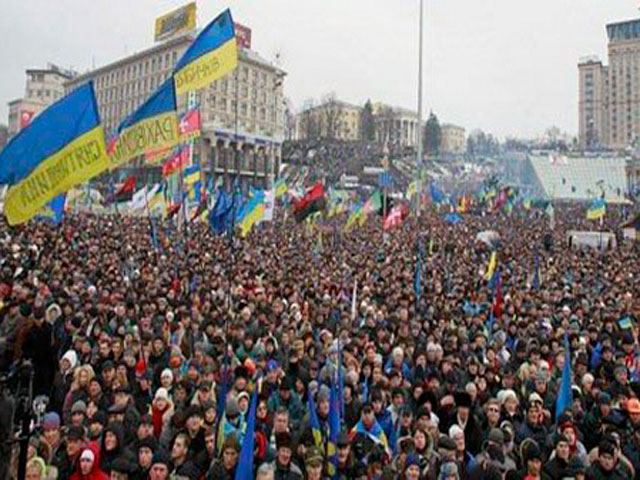 Якщо відставки Захарченка не буде, люди залишаться на Майдані, - політолог