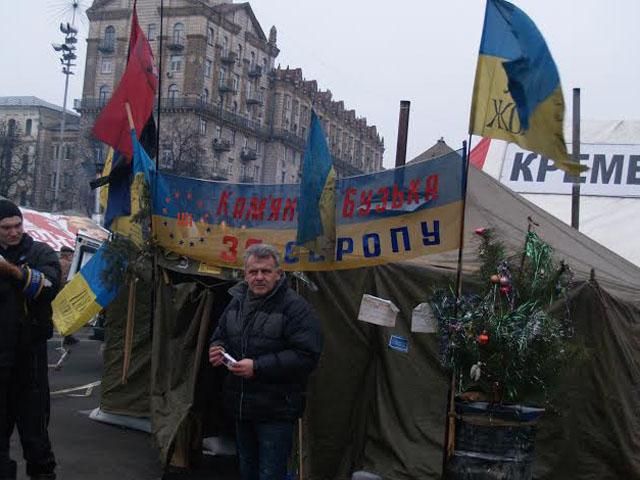 Евромайдан - независимая республика в центре Киева, - Аваков