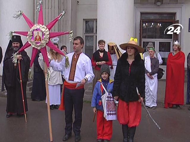 В Крыму Евромайдановцы устроили вертеп В Крыму Евромайдановцы устроили вертеп