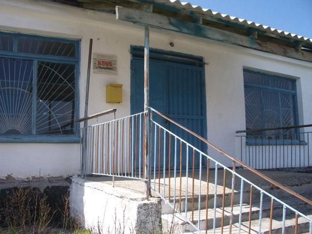 У різдвяну ніч на дискотеці помер 23-річний хлопець У різдвяну ніч на дискотеці помер 23-річний хлопець