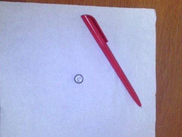 В автомайданівця в авто знайшли невідомий предмет, ймовірно, — "жучок", — Медуниця В автомайданівця в авто знайшли невідомий предмет, ймовірно, — "жучок", — Медуниця