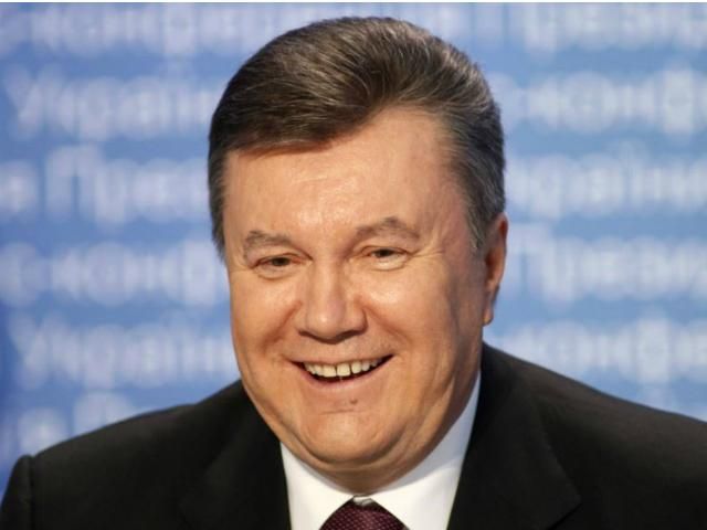 Янукович поручил профинансировать ремонт дорог не менее чем на 10 млрд гривен