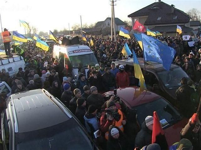 Суд покарав першого автомайданівця (Документ)