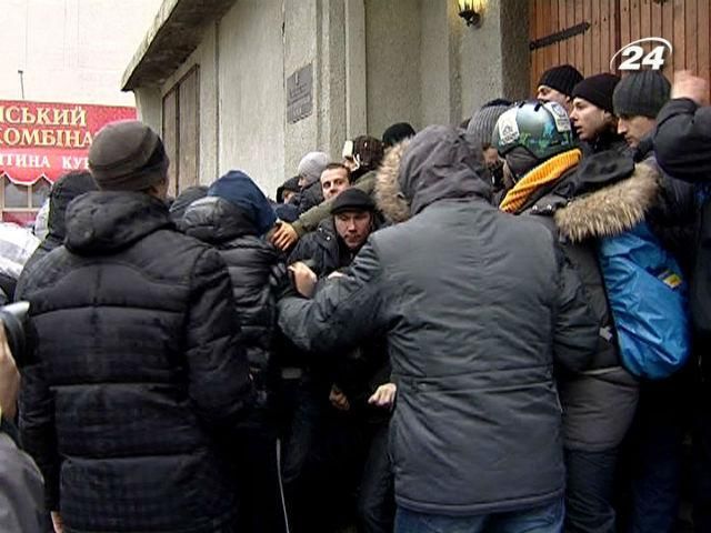 У Харкові другий день триває форум Євромайданів У Харкові другий день триває форум Євромайданів