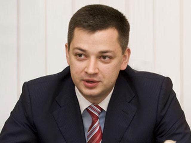 Регіонали сподіваються, що опозиція перейде від "базарної риторики" до діалогу Регіонали сподіваються, що опозиція перейде від "базарної риторики" до діалогу