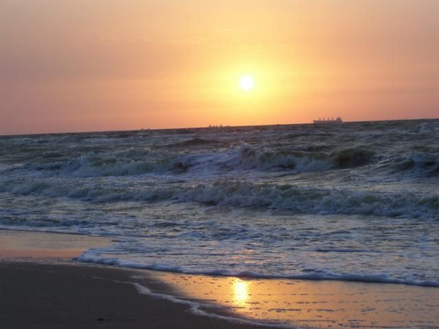 На березі Азовського моря знайшли тіла 2 рибалок На березі Азовського моря знайшли тіла 2 рибалок