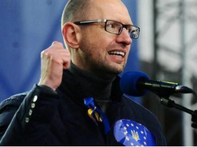 Яценюк вимагає відставки міністра культури через погрози УГКЦ Яценюк вимагає відставки міністра культури через погрози УГКЦ