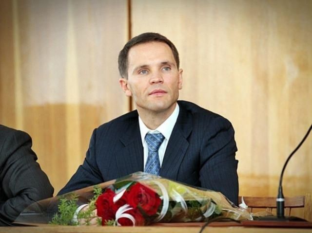 У справі про спробу захопити "Український дім" на допит викликають нардепа У справі про спробу захопити "Український дім" на допит викликають нардепа