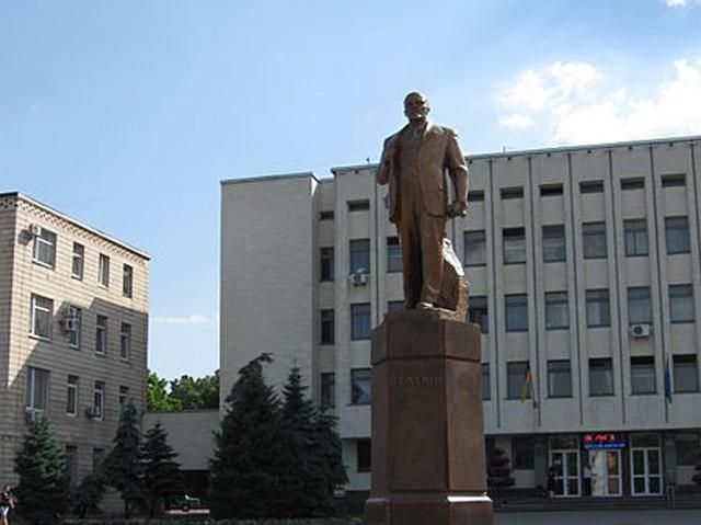 Леніна у Борисполі поставлять на сигналізацію