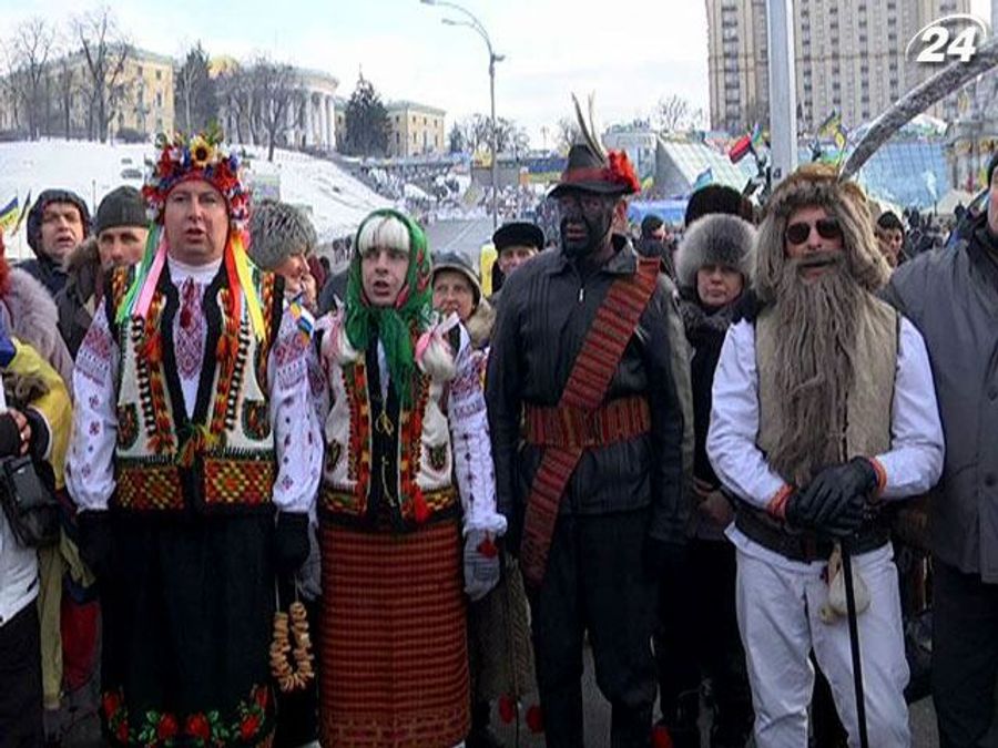 Євромайданівці святкують Маланку Євромайданівці святкують Маланку