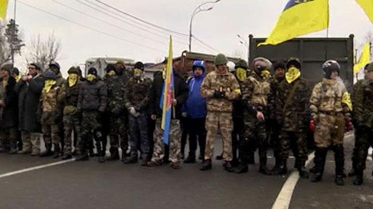 Суд заборонив учасникам Автомайдану наближатися до Межигір’я Суд заборонив учасникам Автомайдану наближатися до Межигір’я