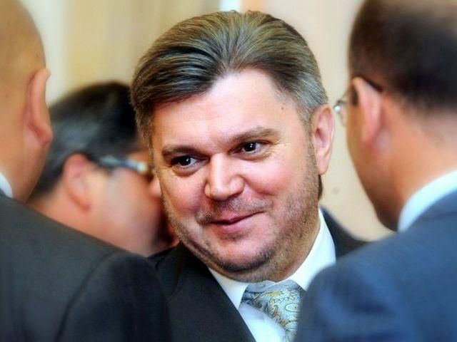 Янукович поговорил с Ставицким о снижении тарифов на газ