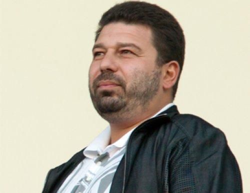 Нардеп-регионал Геллер проиграл бульдозер за почти 3 миллиона Нардеп-регионал Геллер проиграл бульдозер за почти 3 миллиона