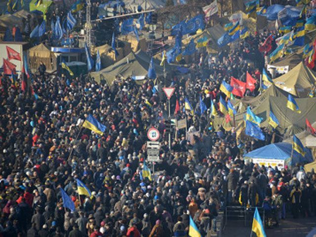 В центре Киева запретили акции протеста (Документ)