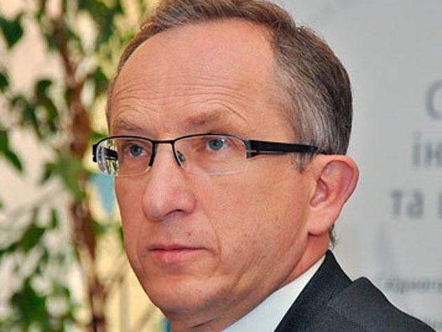 Посол ЄС закликає владу не застосовувати сили Посол ЄС закликає владу не застосовувати сили