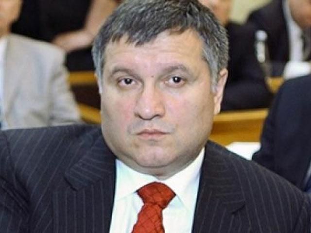 На Євромайдан тратять півмільйона гривень щодня, - Аваков На Євромайдан тратять півмільйона гривень щодня, - Аваков