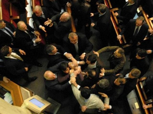 За “хуліганство” в Раді відкрили кримінальні провадження За “хуліганство” в Раді відкрили кримінальні провадження