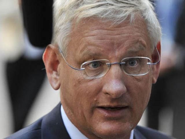 Евросоюз и США обсуждают возможные санкции против властей, - Бильдт Евросоюз и США обсуждают возможные санкции против властей, - Бильдт