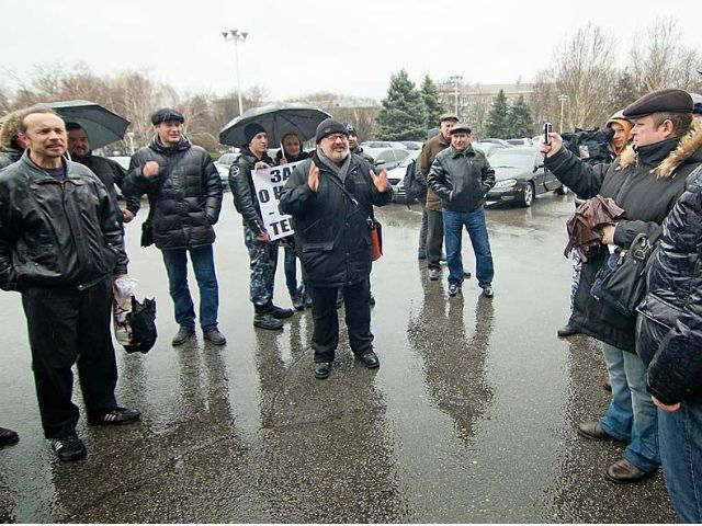 В Одесі журналісти провели акцію проти "законів 16 січня" (Фото)