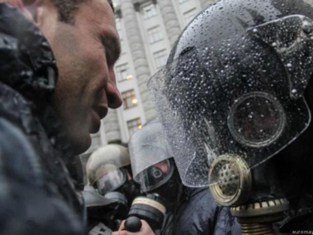 Депутаты гарантировали силовикам безопасность, если они перейдут на сторону народа (Документ) Депутаты гарантировали силовикам безопасность, если они перейдут на сторону народа (Документ)