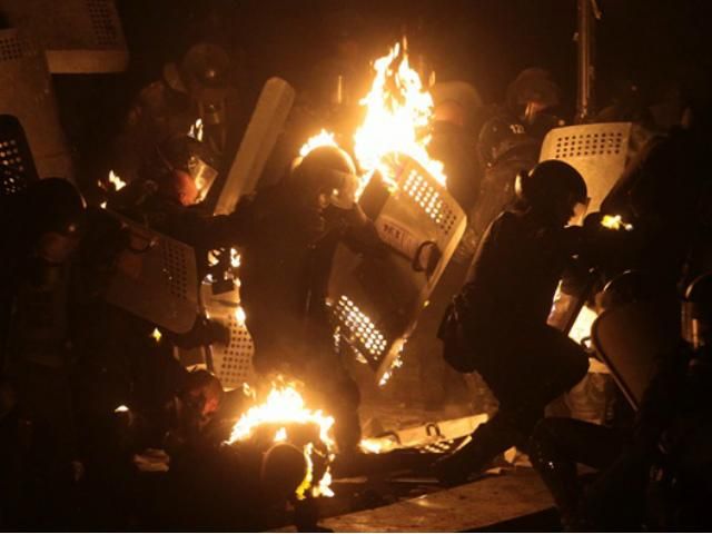 Лавров каже, що Росія допомагає стабілізувати ситуацію в Україні Лавров каже, що Росія допомагає стабілізувати ситуацію в Україні