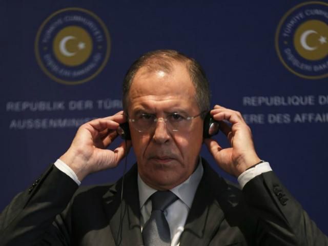 Беспорядки в Украине подогревают из-за границы, - глава МИД РФ Беспорядки в Украине подогревают из-за границы, - глава МИД РФ