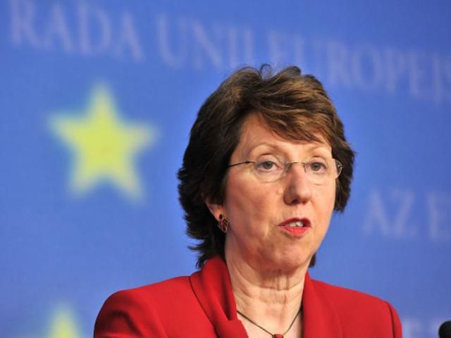 Эштон напомнила Януковичу об обязательствах перед украинцами Эштон напомнила Януковичу об обязательствах перед украинцами