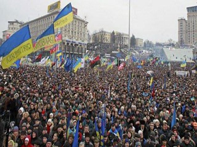 Сьогодні остаточно вирішується доля держави. Всі на Майдан! - опозиція