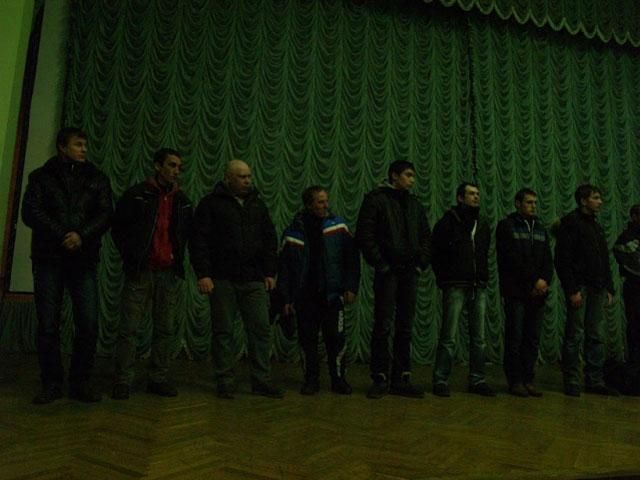 Милиция открыла уголовные производства из-за "охоты на титушок" Милиция открыла уголовные производства из-за "охоты на титушок"