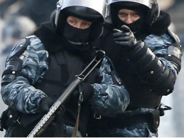 Милиция предостерегает от посещения центра Киева