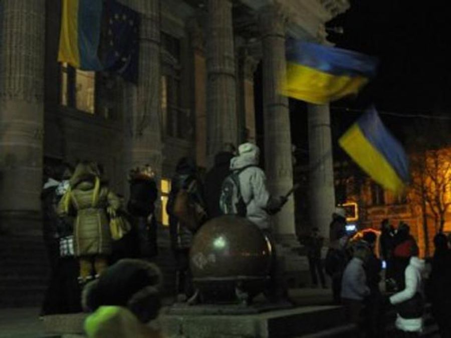 За захоплення Тернопільської ОДА активістам світить до 6 років в’язниці За захоплення Тернопільської ОДА активістам світить до 6 років в’язниці