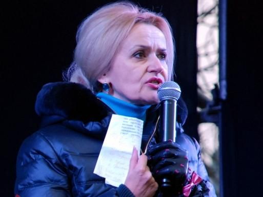 Ці два місяці ми яріємо: світитимося ясним вогнем і лютуємо, — Фаріон Ці два місяці ми яріємо: світитимося ясним вогнем і лютуємо, — Фаріон