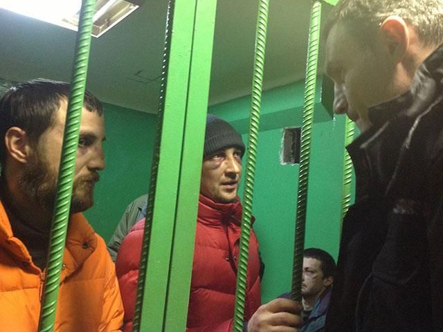 Янукович погодився на амністію для учасників протестів Янукович погодився на амністію для учасників протестів