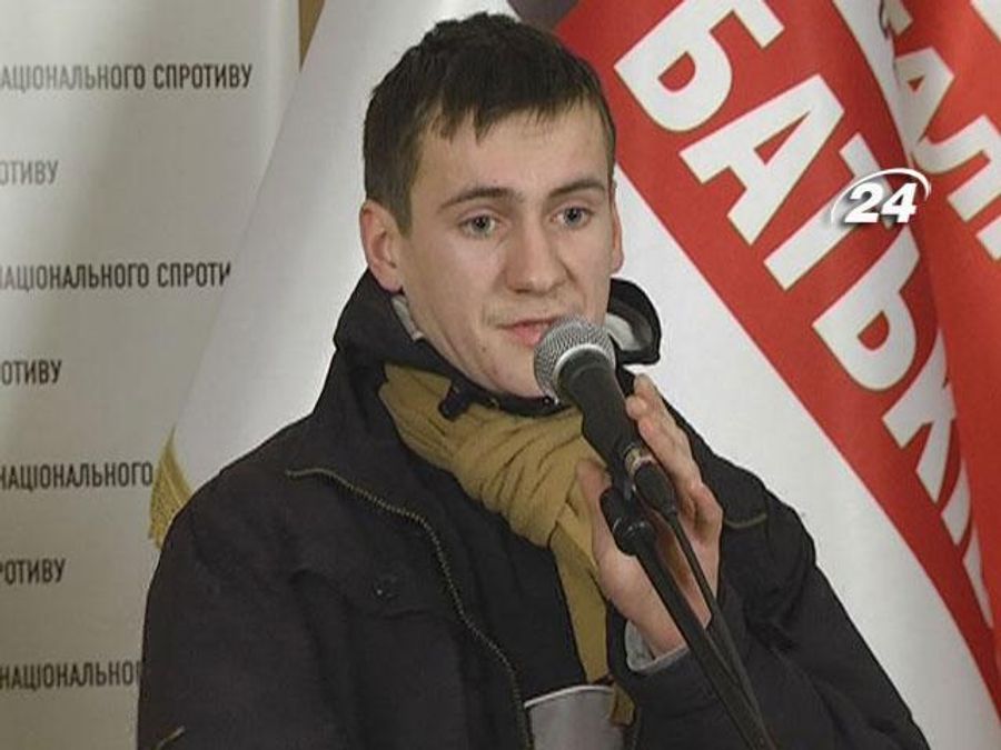 На журналиста радио "Голос свободы" напали работники ВР