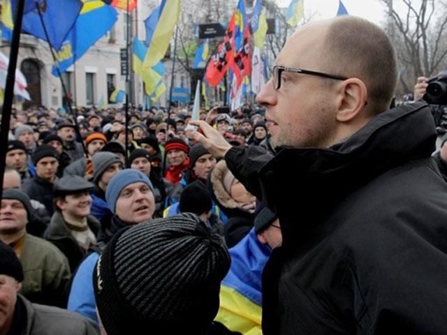 Ми не сходимо ні з однієї позиції. У вівторок – судний день, — Яценюк Ми не сходимо ні з однієї позиції. У вівторок – судний день, — Яценюк