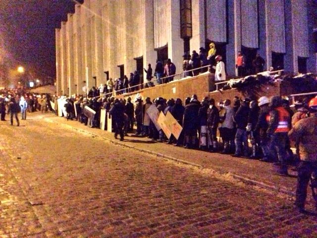 Активисты заняли Укрдом и выставляют охрану, - Шевченко Активисты заняли Укрдом и выставляют охрану, - Шевченко