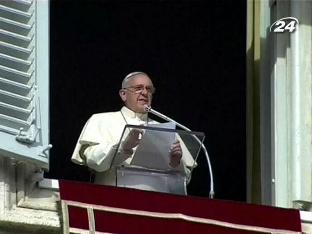 В Ватикане Папа Римский молится за погибших украинских активистов В Ватикане Папа Римский молится за погибших украинских активистов