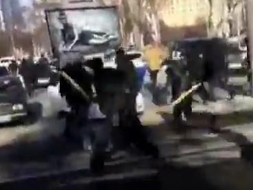 В центрі Донецька масові бійки (Відео)