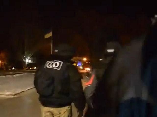 У Миколаєві бачили силовика з нашивкою російського ССО (Відео) У Миколаєві бачили силовика з нашивкою російського ССО (Відео)