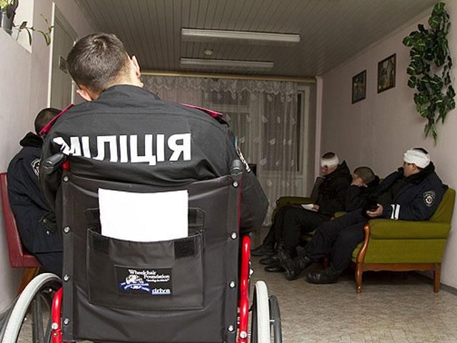 МВД насобирало почти миллион гривен на лечение милиции МВД насобирало почти миллион гривен на лечение милиции