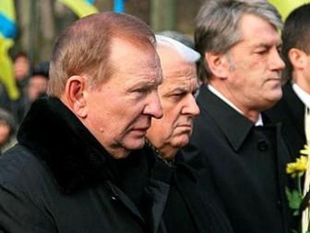 Завтра в Верховную Раду придут три экс-президента Завтра в Верховную Раду придут три экс-президента