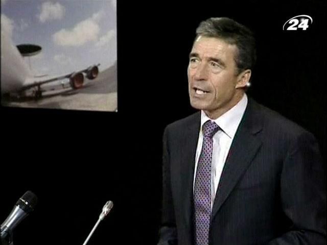 НАТО не может физически помочь Украине, разве поддержать морально, - Генсек НАТО не может физически помочь Украине, разве поддержать морально, - Генсек