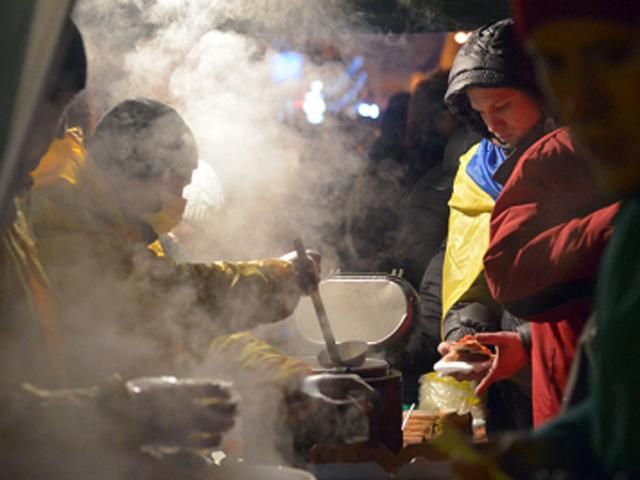 Ночь на Майдане прошла спокойно - 28 января 2014 - Телеканал новин 24 Ночь на Майдане прошла спокойно - 28 января 2014 - Телеканал новин 24