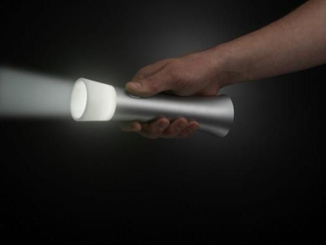 Почти 300 населенных пунктов в 7 регионах Украины остались без света Почти 300 населенных пунктов в 7 регионах Украины остались без света