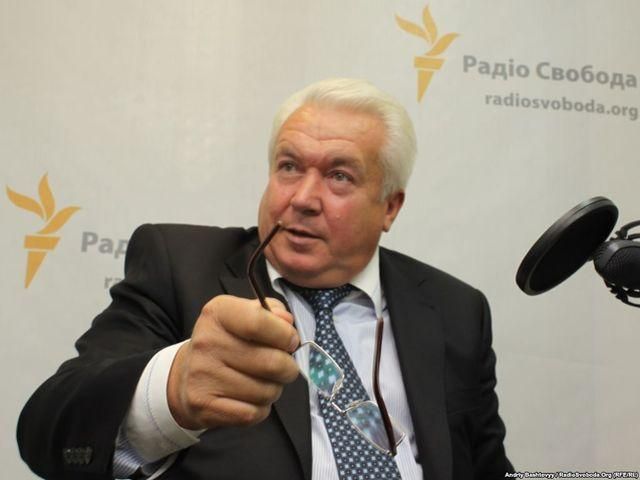 Олейник спрогнозировал, когда Янукович примет отставку Азарова Олейник спрогнозировал, когда Янукович примет отставку Азарова