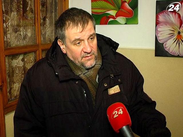 Янукович использует отставку правительства для маневрирования и раскола оппозиции, - политолог Янукович использует отставку правительства для маневрирования и раскола оппозиции, - политолог