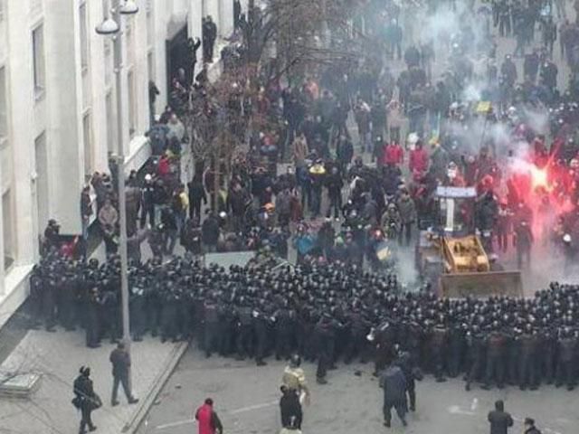 Суд выпустил еще одного участника событий на Банковой Суд выпустил еще одного участника событий на Банковой