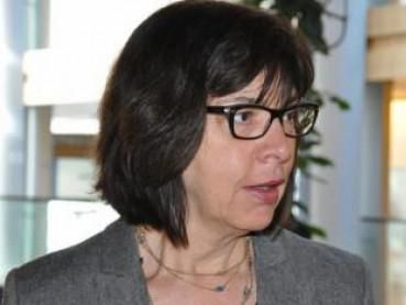 Україні потрібно посилити повноваження парламенту, — євродепутат Україні потрібно посилити повноваження парламенту, — євродепутат