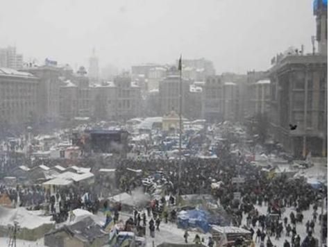 СБУ заборонила американцю в’їзд до України через демонстрацію фільму про Євромайдан СБУ заборонила американцю в’їзд до України через демонстрацію фільму про Євромайдан